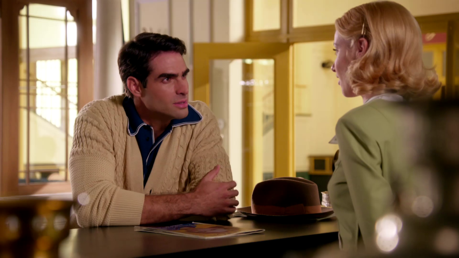 Fernando Collado le pide una cita a Laurita