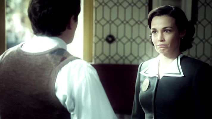 Salón de té La Moderna - Teresa esperará a Miguel hasta que esté preparado