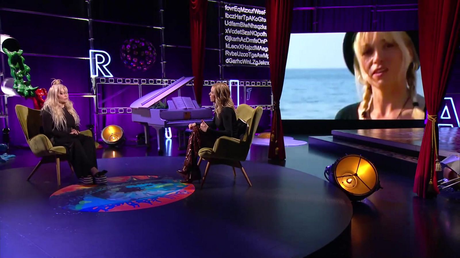 Culturas 2 - Cathy Claret y Alba Carmona  - ver ahora