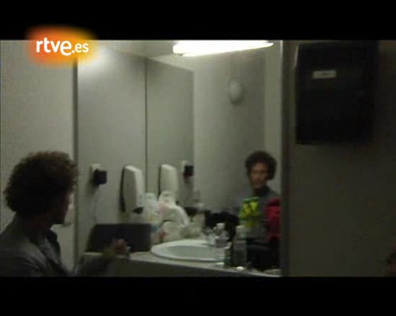 Eurovisión 2010 - Daniel Diges meditando