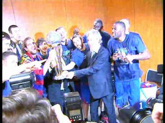 Baloncesto en RTVE - La celebración en los vestuarios