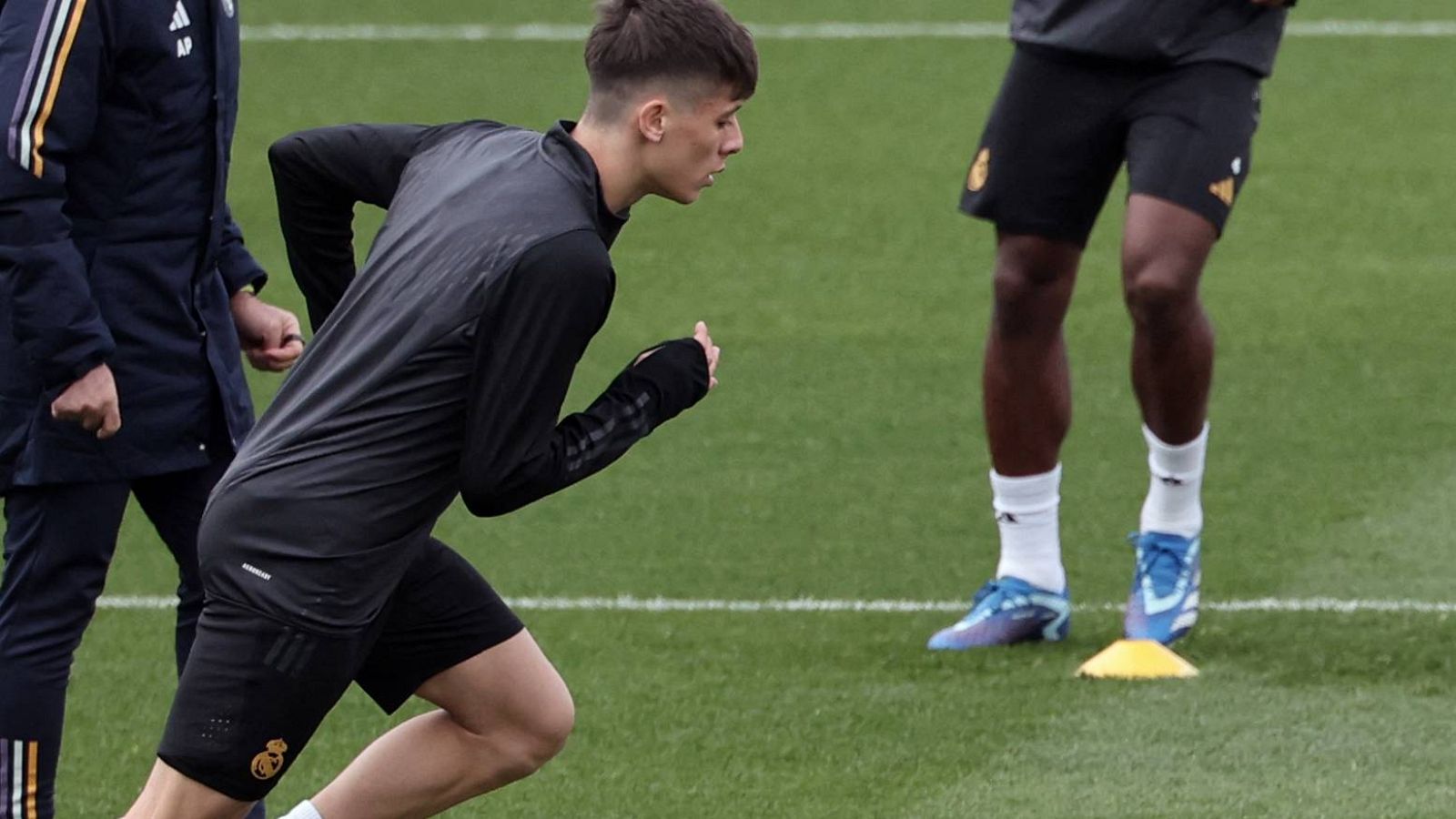 Ancelotti: "Arda Güler está afectado, pero su futuro no está en duda"