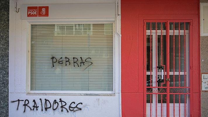 Telediario Fin de Semana - El PSOE pide al PP respetar el resultado electoral y condenar la violencia y los ataques a sus sedes