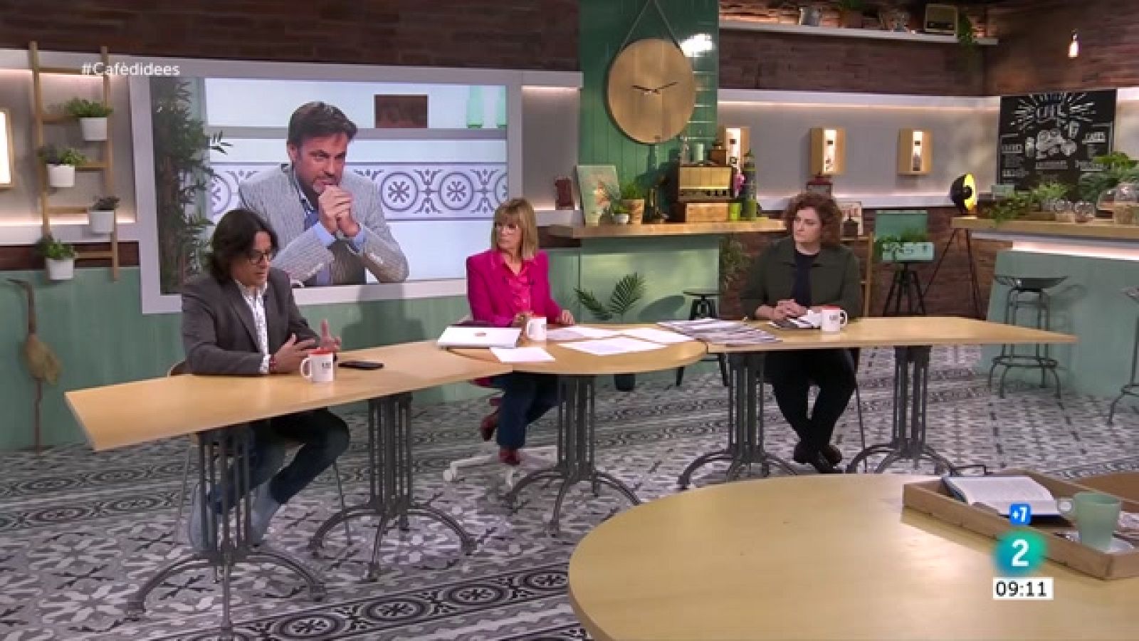 Jaume Asens, Lluís Orriols i els acords de finançament