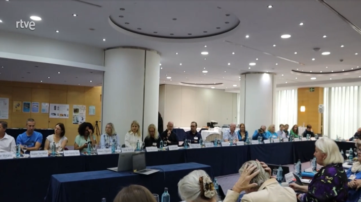 En lengua de signos - Reunión EURO-CIU, Asoc. Europea Usuarios Implante Coclear