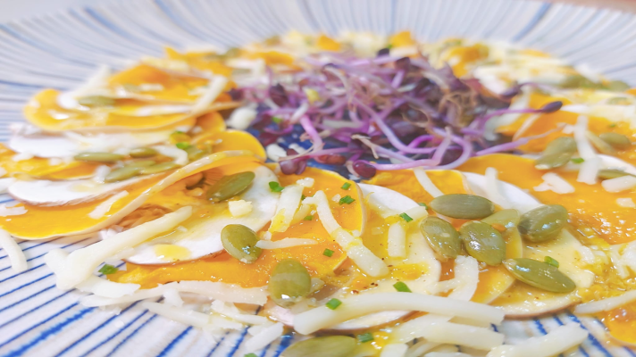 Saber vivir - Receta de carpaccio de calabaza y champiñones