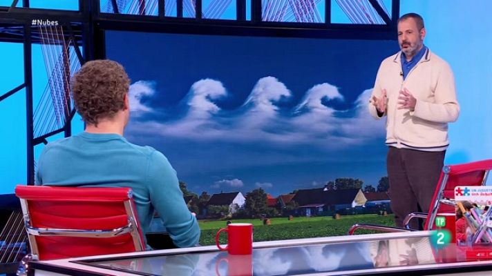 La aventura del Saber - José Miguel Viñas. Nubes singulares