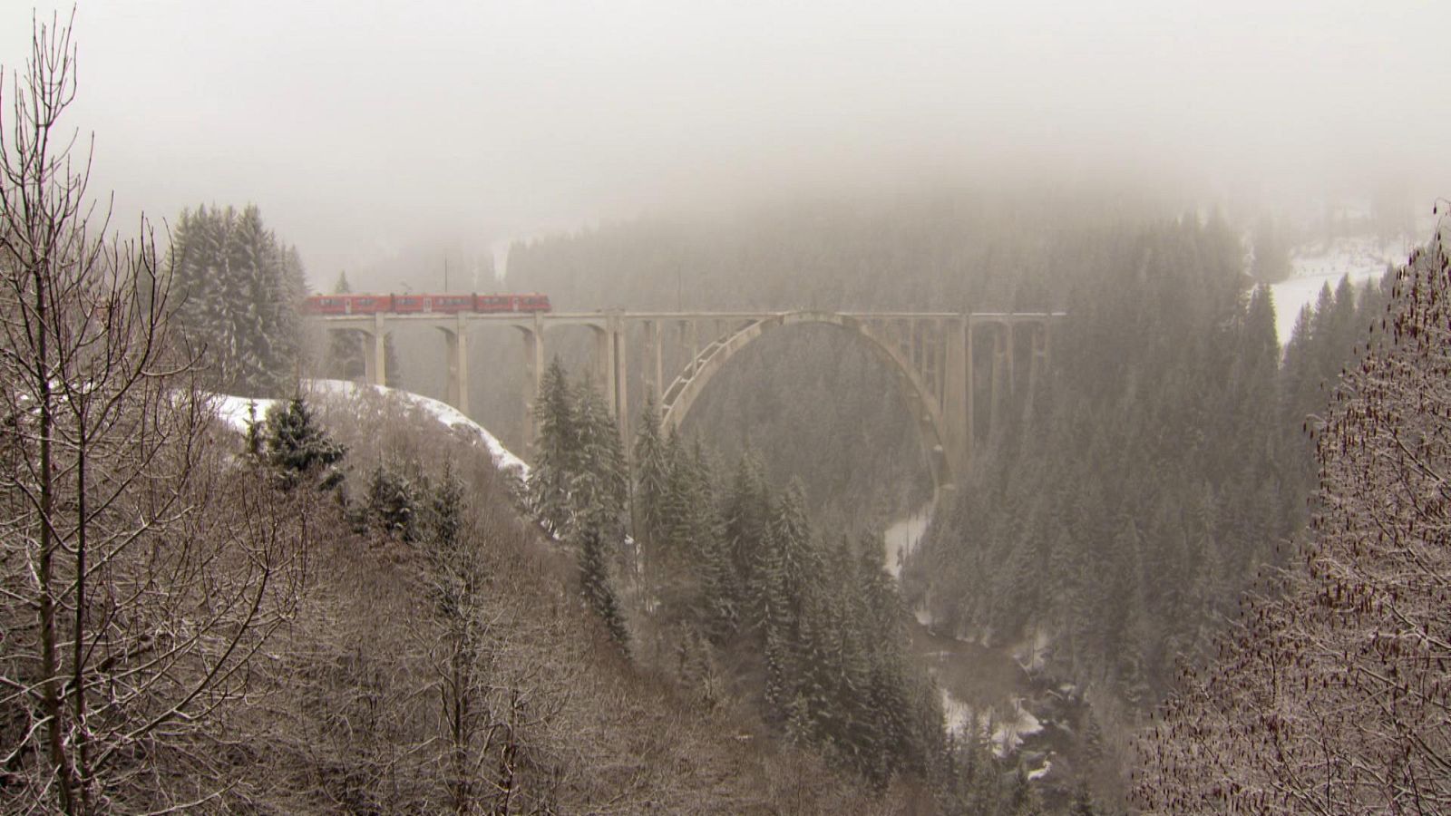 Viajar en tren - Episodio 8: Suiza: Coira - Arosa - ver ahora