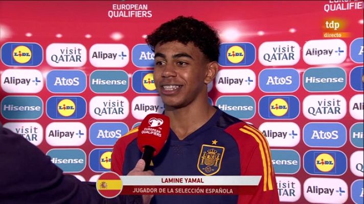 Fútbol - Lamine Yamal, sobre el comentado gesto de Lewandowski: "son cosas que pasan dentro del campo"
