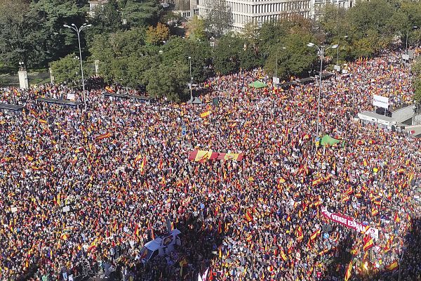 Telediario Fin de Semana - Telediario 2 en 4' - 18/11/23