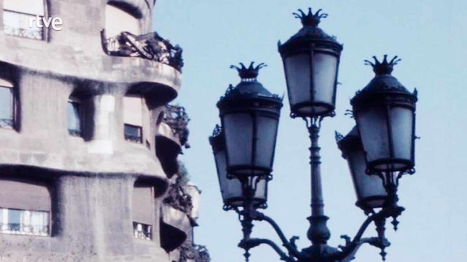 Arxiu TVE Catalunya - Revista del dissabte - Història del passeig de Gràcia