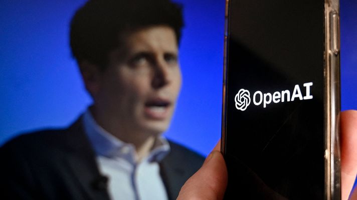 Telediario 2 - Ultimátum de los trabajadores de OpenAI a su junta directiva después de que destituyeran fulminantemente al cocreador de ChatGPT