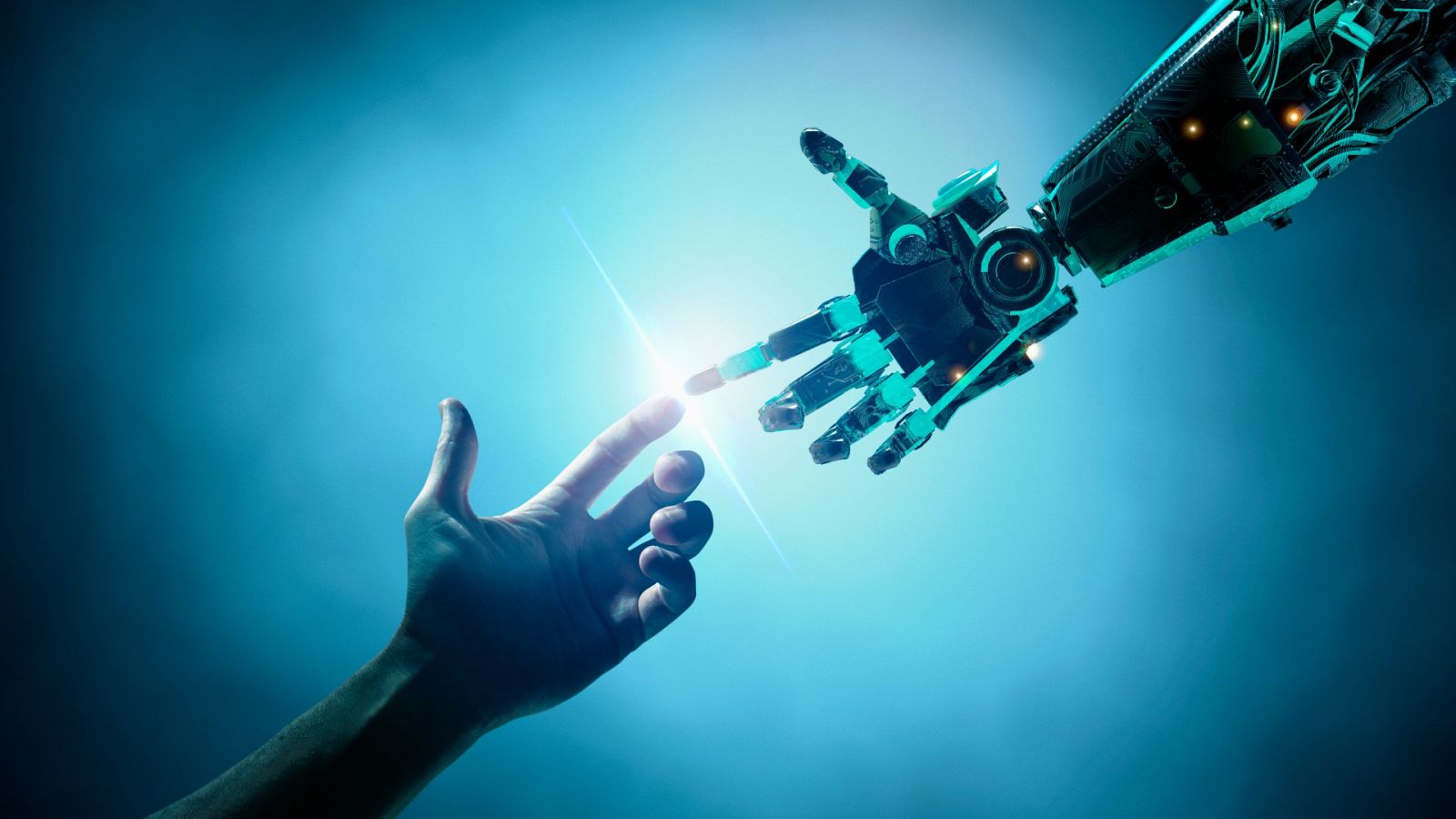 Manuel Moreno, director del medio TreceBits, recuerda que detrás de la salida y el regreso de Sam Altman de OpenAI hay dos corrientes enfrentadas en relación con la forma de pensar el futuro de la inteligencia artificial en el mundo.