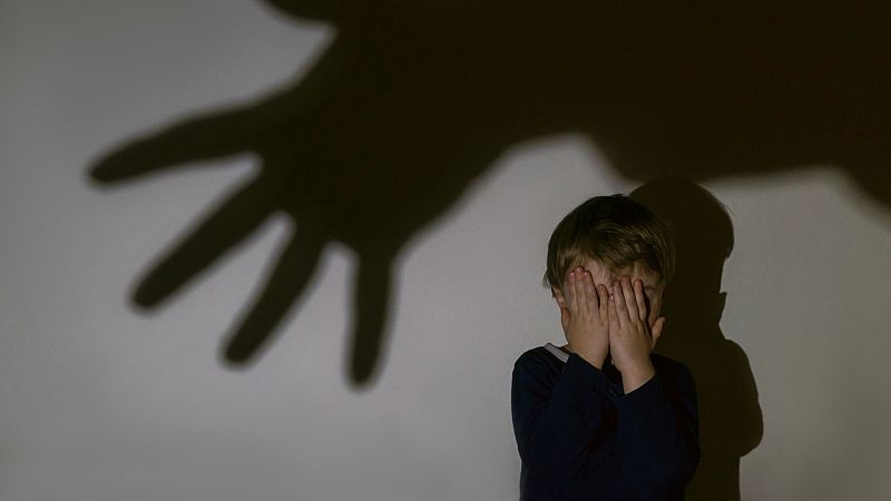 Hijos de mujeres asesinadas, las otras víctimas de la violencia machista