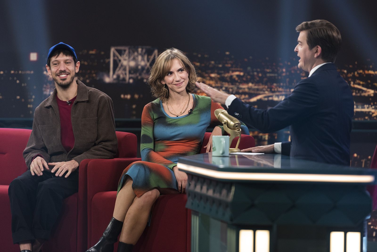 Aina Clotet y Marcel Borrás en el Late Xou con Marc Giró