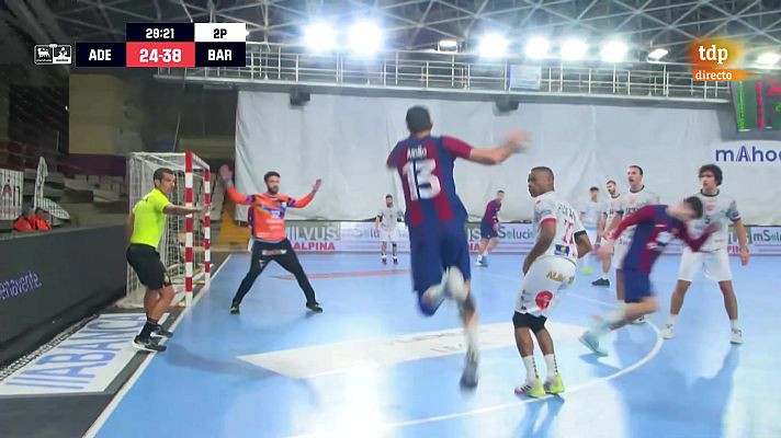 Balonmano - El Barça no da opción al Ademar en el "clásico" de la Liga ASOBAL