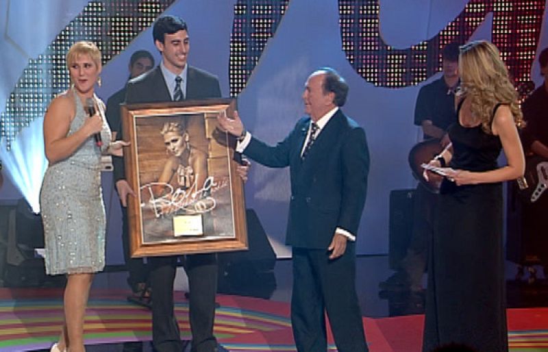 Eurovisión 2010 - Uribarri será el comentarista - Eurovisión | Ver