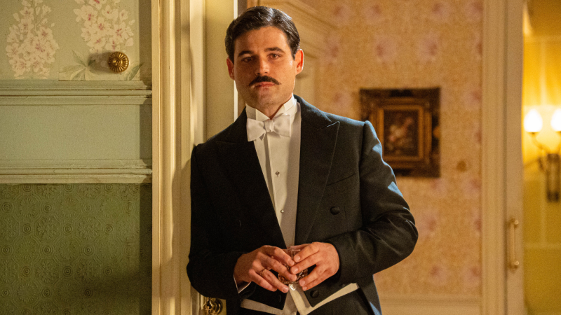 La Promesa: Manuel deja una carta a Catalina - La promesa | Ver