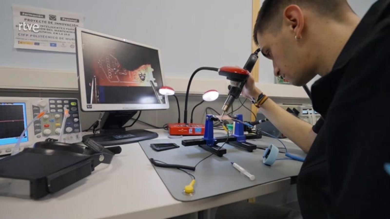 Qué quiero ser de mayor: Electricidad y Electrónica