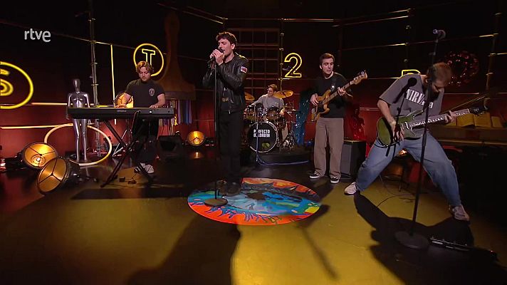 Culturas 2 - Valeria Vegas y Perfecto Desorden