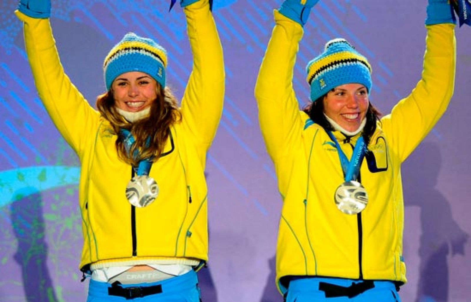 Kalla también domina en equipo | Ver