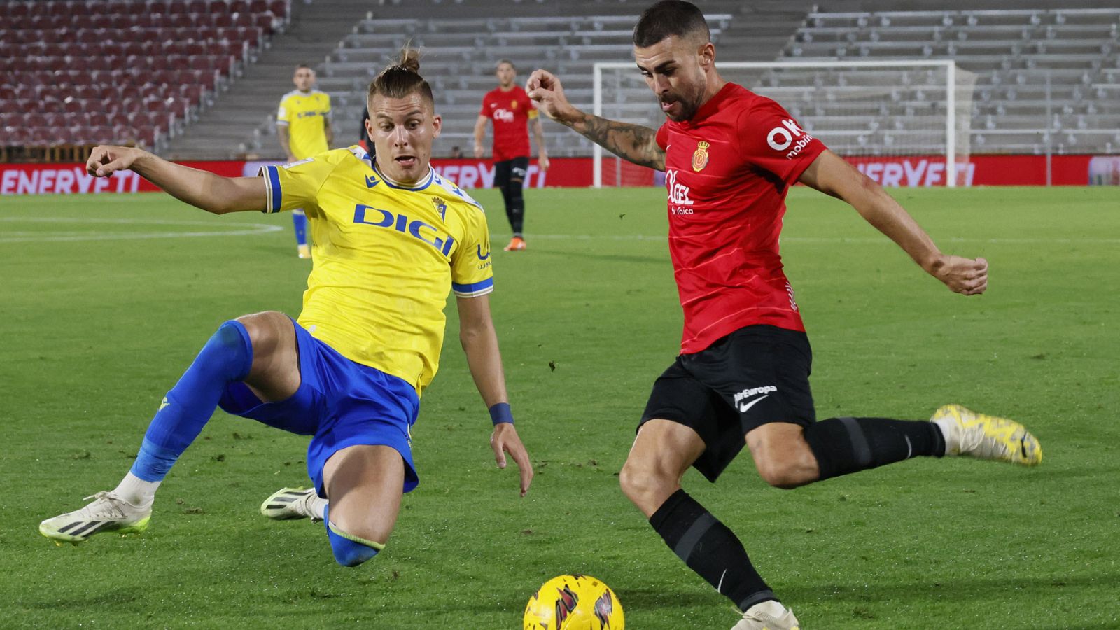 Mallorca - Cádiz: resumen del partido de la 13ª jornada de Primera División - ver ahora
