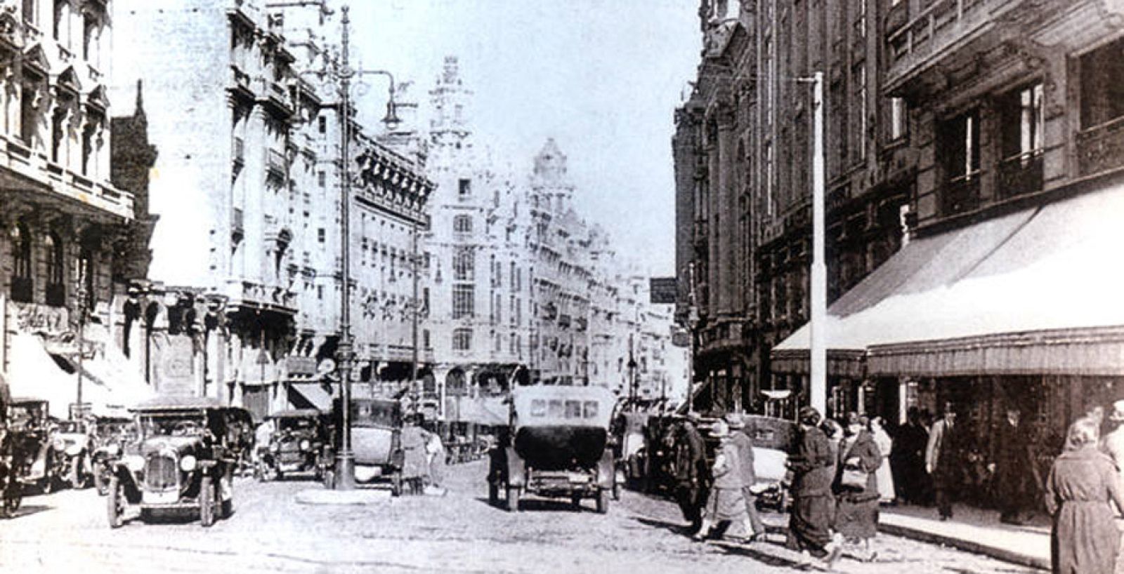 Sucedió en - Se abre la Gran Vía de Madrid