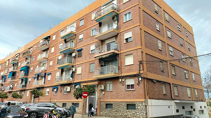 Telediario 1 - Una mujer es asesinada en Sagunto en un nuevo caso de violencia de género