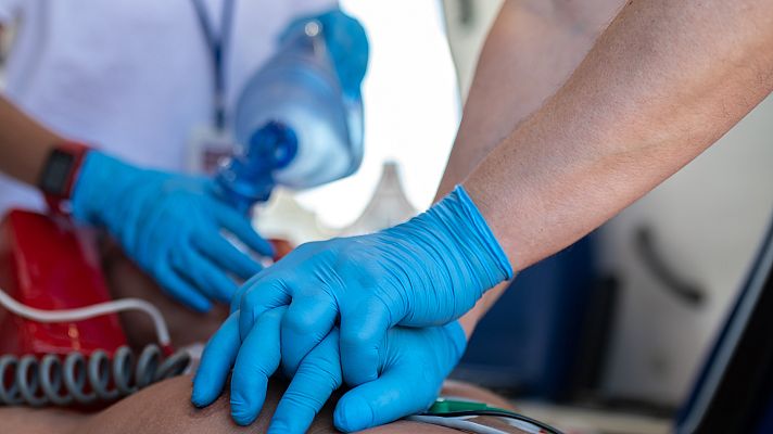 Telediario 1 - Maniobras que salvan vidas