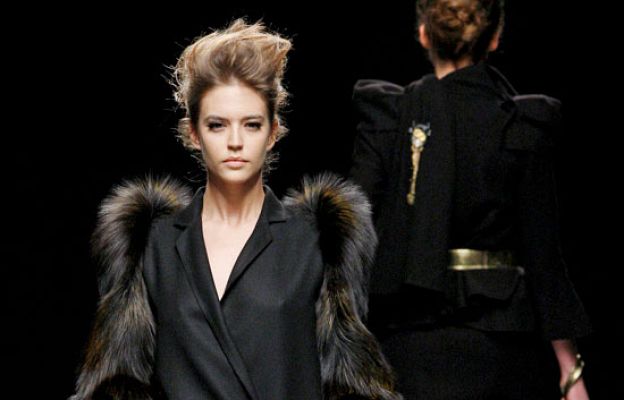  - Desfile Ion Fiz en Cibeles