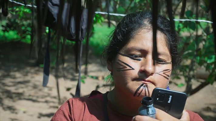 Cámara abierta - Tecnología para emprendedoras sin recursos