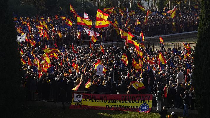 Telediario en lengua de signos - Telediario - 15 horas - 03/12/23 - Lengua de signos