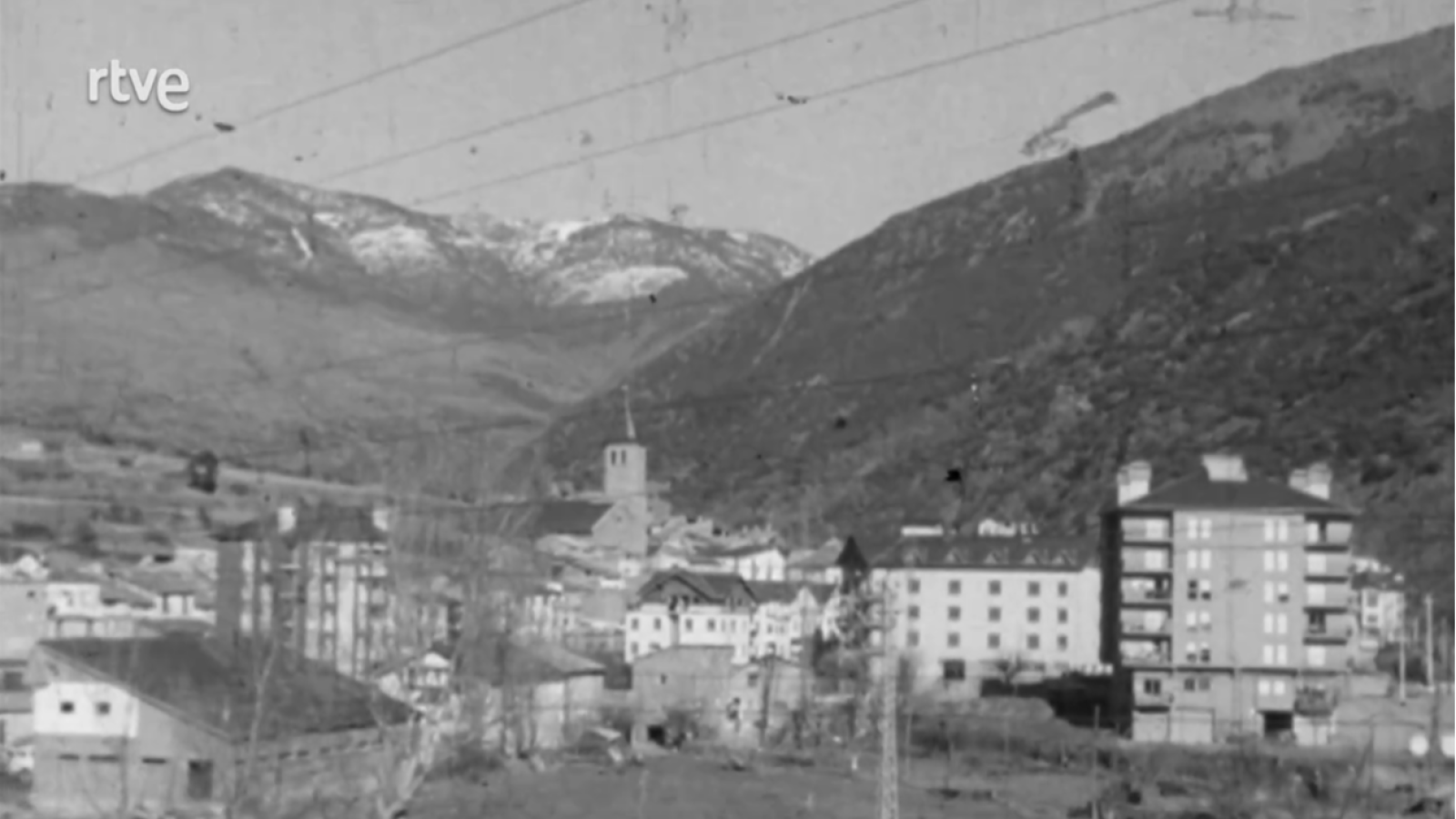 La construcció de la carretera de Sort a la Seu d'Urgell - Giravolt (1973-1978) | Veure