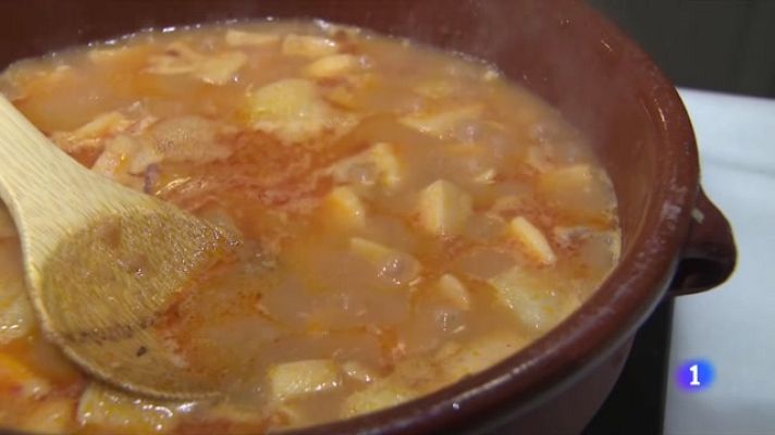 L'Informatiu - Els efectes de l'Alzheimer recollits en un llibre de cuina