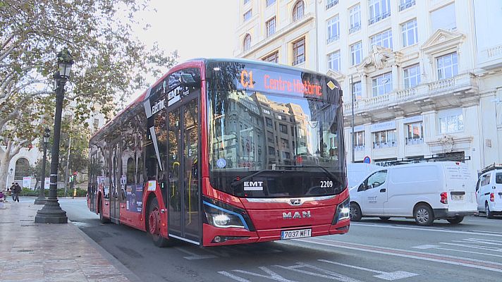 L'informatiu - Comunitat Valenciana - Polèmica per la remodelació de les noves línies d'autobussos de l'EMT a València