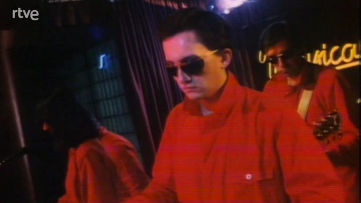 Musical Express - Aviador Dro y Estudios Conny