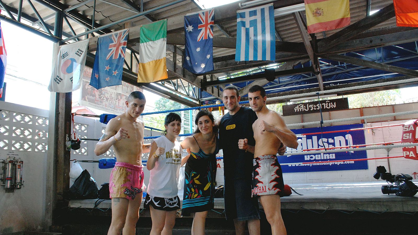 Españoles en el mundo - Bangkok | Ver