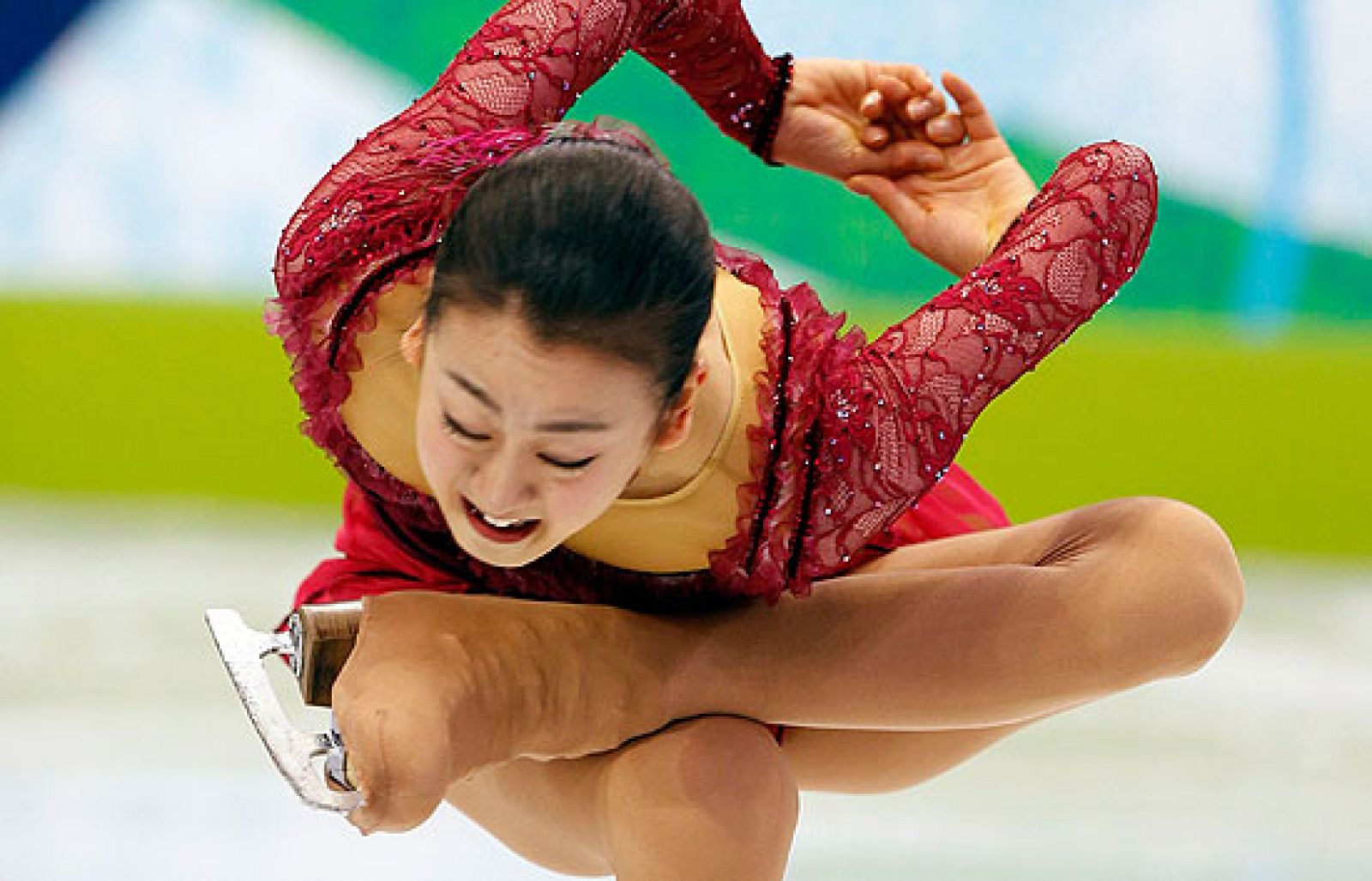 La japonesa Mao Asada se clasifica para la final en la segunda posición.
