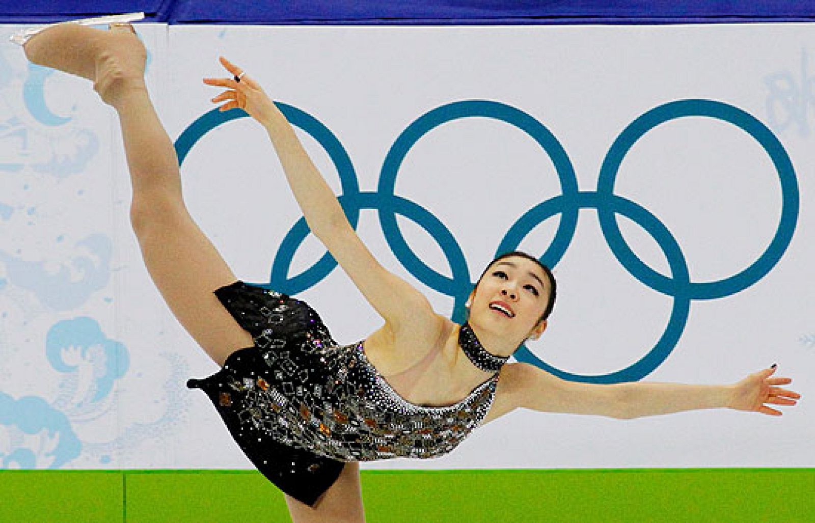 El mejor programa de la clasificación para la final del Patinaje Artístico femenino Individual fue el realizado por la coreana Kim Yu-Na.