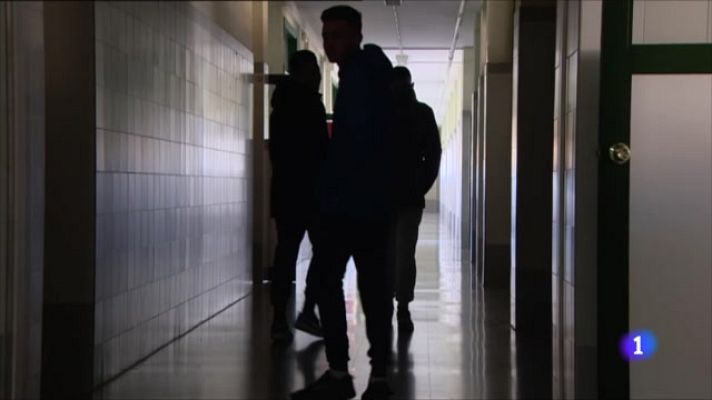  - España es el cuarto país de la OCDE con más alumnos repetidores, siendo la pobreza una de sus principales causas