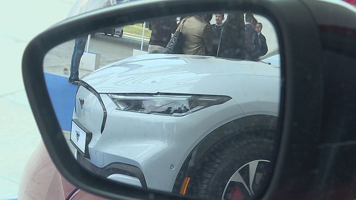 L'informatiu - Comunitat Valenciana - Ford en Valencia presenta 150 proyectos de  innovación realizados este año