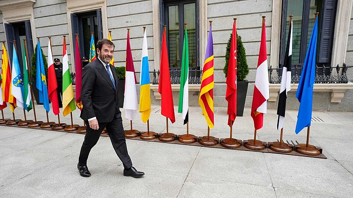 Telediario 1 - El presidente interino del CGPJ pide a los políticos que rebajen la tensión: "Déjennos en paz"