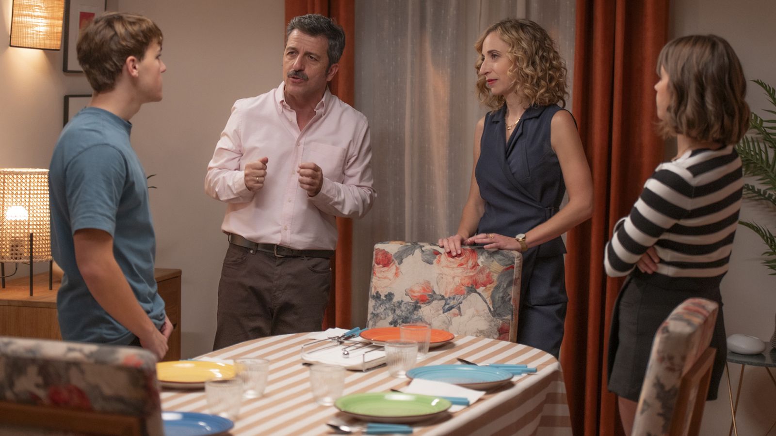 4 estrellas - Temporada 2 - Episodio 132: Okupados - Ver ahora