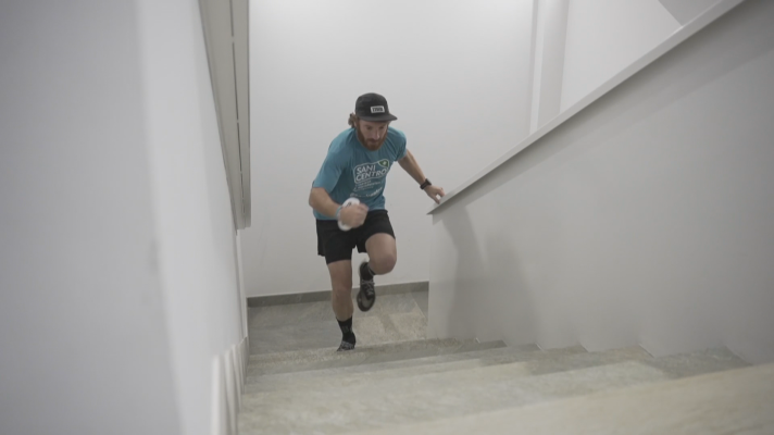 Telediario 1 - Así es la 'San Silvestre Vallecana vertical'