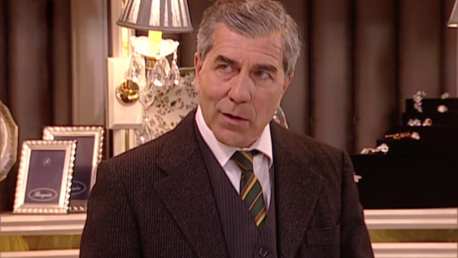 Amar en tiempos revueltos - T3 - Episodio 179 - Ver ahora