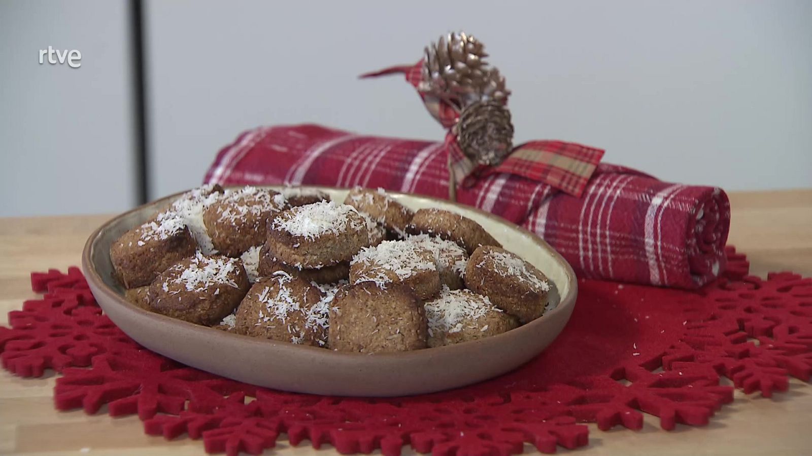 Receta de polvorones caseros para esta navidad de la chef Marta Verona - Saber vivir | Ver