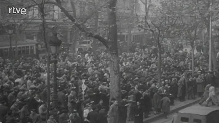 NO-DO - Lotería de Navidad, Barcelona 1946