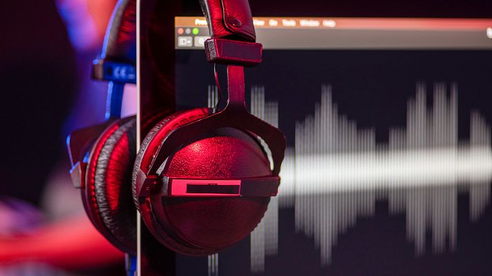 Telediario 2 - Hidrogenesse estrena su nuevo disco 'Ciutat de sorra'