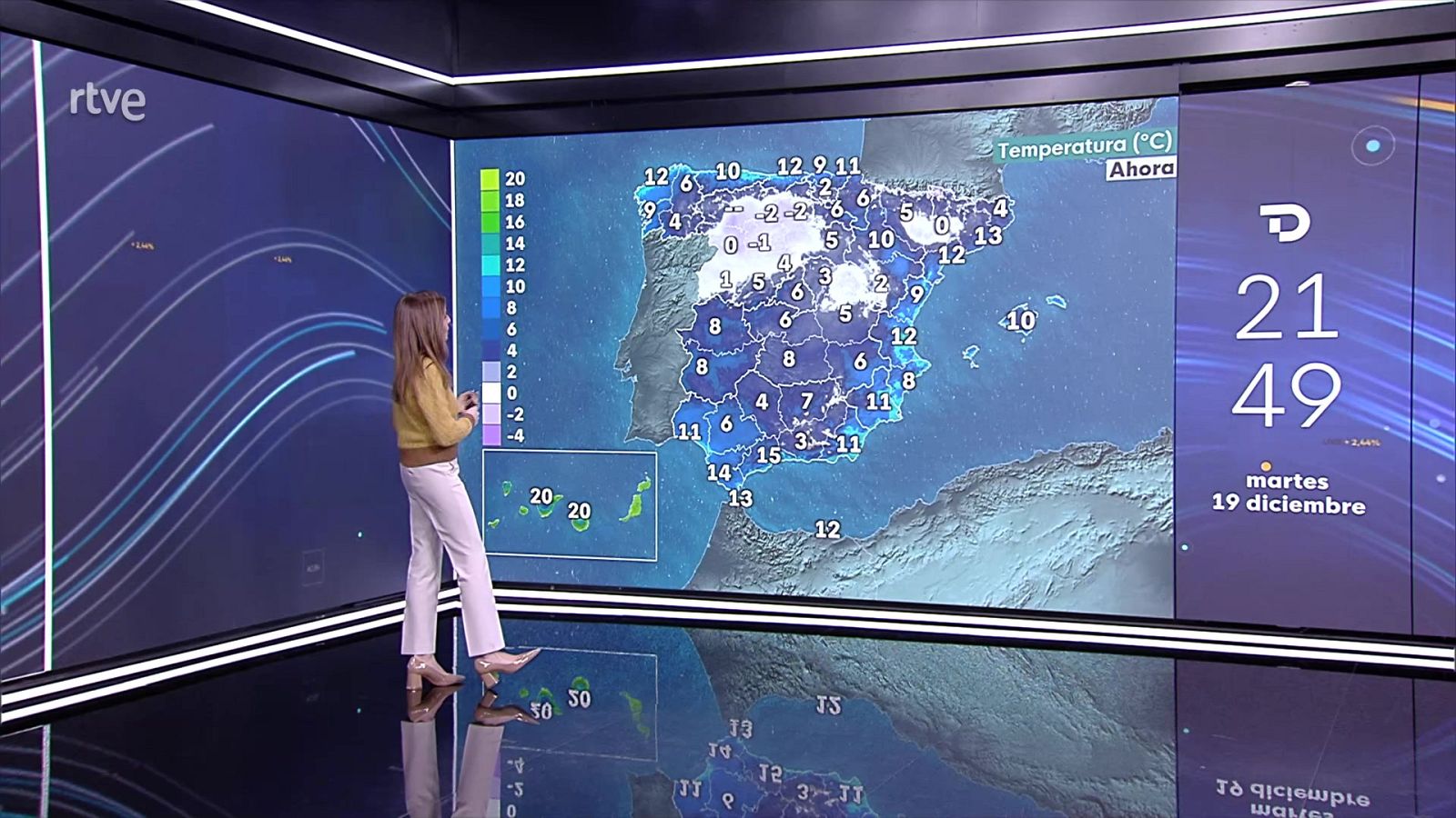 Intervalos de viento fuerte al final en litorales gallegos, cantábricos y Ampurdán - ver ahora