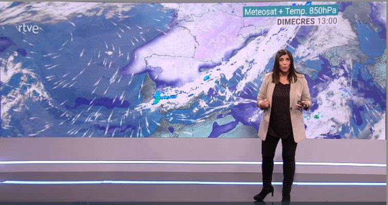 El temps - Un front trenca la monotonia anticiclònica